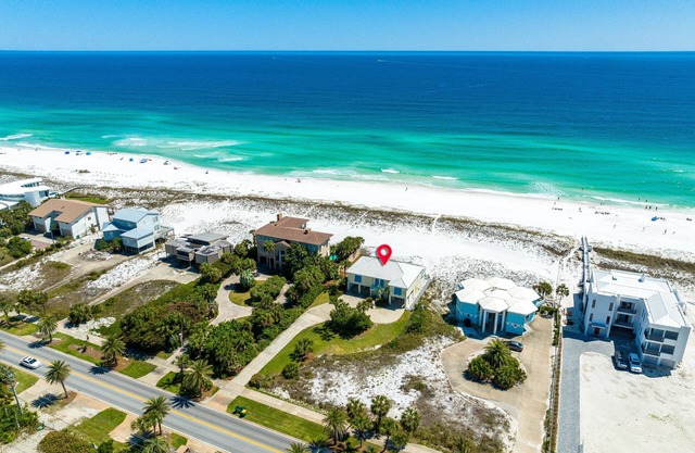 Tres Palms - 608 Gulf Shore Dr. | BEACHFRONT + POOL