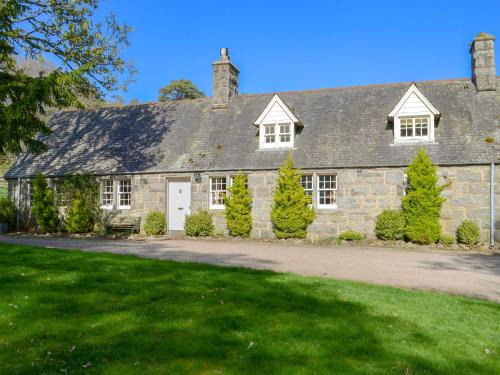 Tressady Coach House
