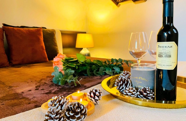 Trevi Fountain Stylish Guesthouse