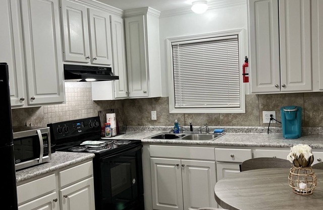 Trinity One Apartments - Country Luxury