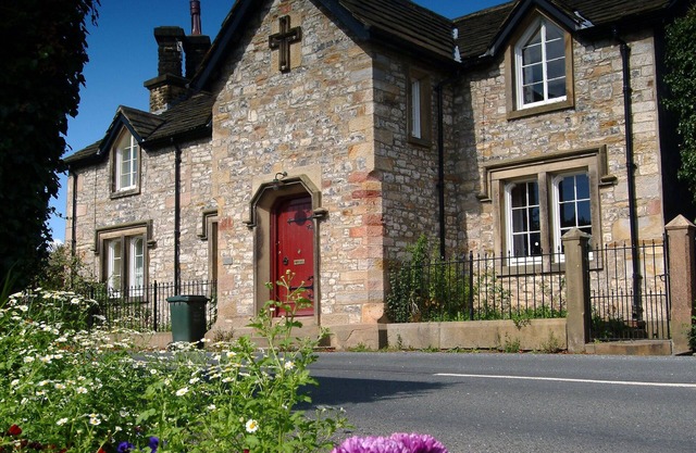 Trio of Cottages sleeping 17 guests