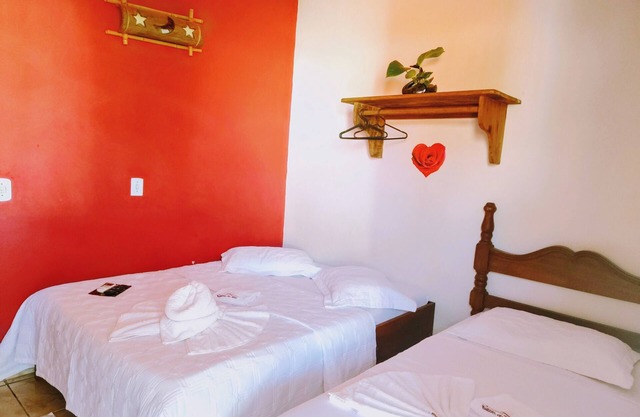Double suite On the border between São Sebastião and Caraguatatuba, close to the Juqueriquere river.