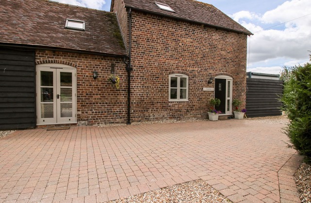 Trooper's Barn, WESTHOPE