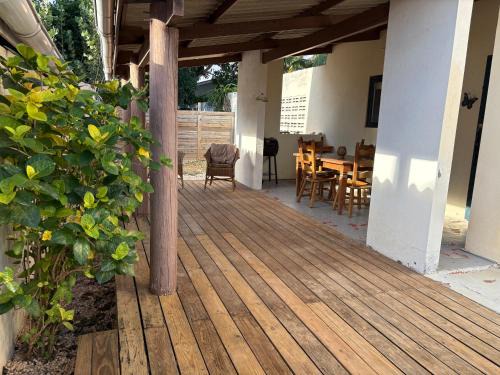 Tropical Escape - Peaceful 2BR with Nature Vibes