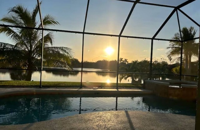 Tropical Naples Oasis