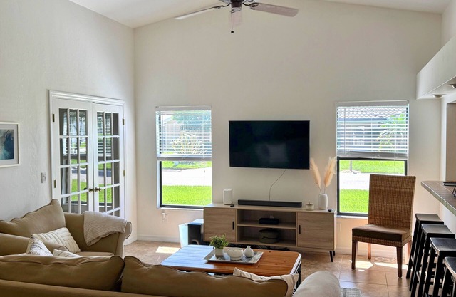 Tropical Paradise in Sunny Bonita Springs, Florida