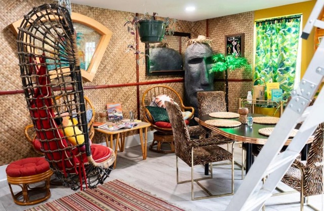 Tropical Tiki Hut