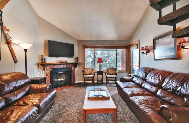 True Ski-In/Ski-Out to Park City Mountain Resort!