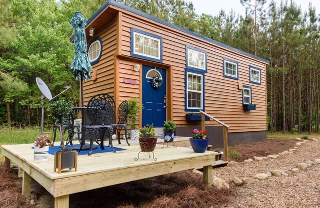True Tiny Home & Community l 4 Mi To Mentone - Royal Iris!