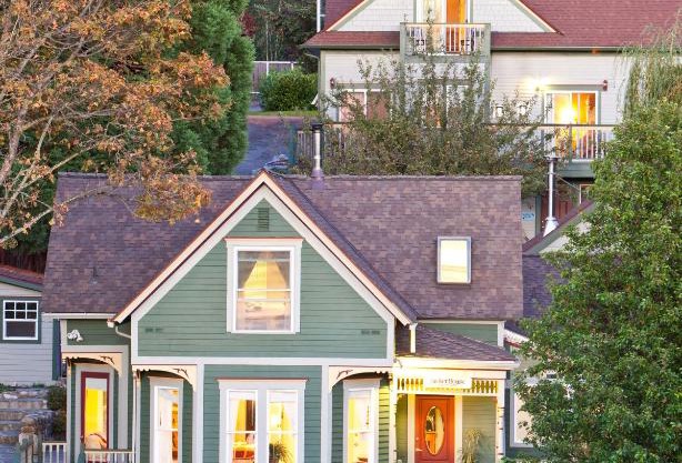 Tucker House Inn