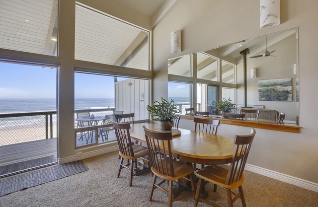 767 / Sand Dollar BEACHFRONT Tucker Retreat 3 Nts Off / 4nts haut