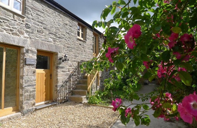 Tuell Farm Cottages