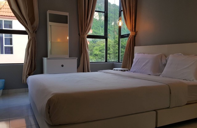Tulip Hotel
