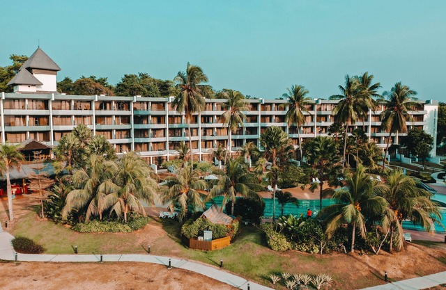 Tunamaya Beach & Spa Resort – Desaru