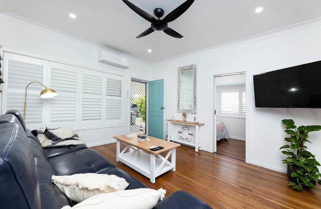 Tuncurry Cottage