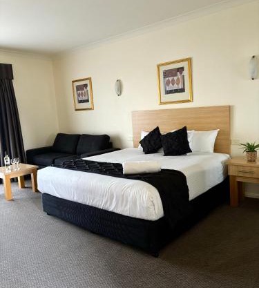 Turners Vineyard Motel