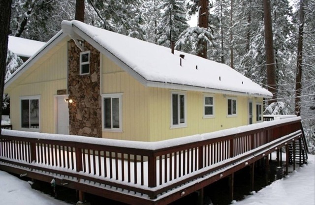 Twain Harte Vacation Rentals - Lake Member, WIFI gratuit, TV HD, à pied de la ville / du lac