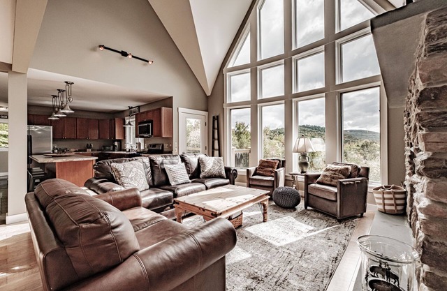 Twin Peaks East- at Sunday River - Rent one unit or both with adjoining access!