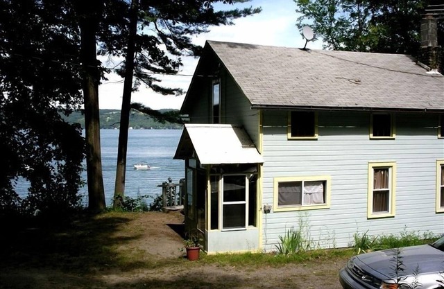 Twin Pines, Cottage de charme au bord du lac Cayuga avec une vue imprenable