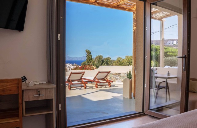 Two (2) Apartments with Pool