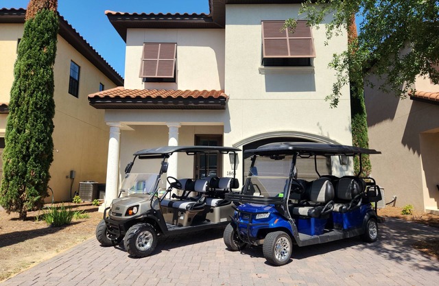 Two 6-Seater Golf Carts Included ~ Patio ~ Balcony ~ Community Pool