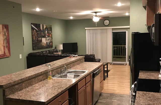 Deux chambres, 2 1/2 condo de bain situé dans les villas à Grafton, IL