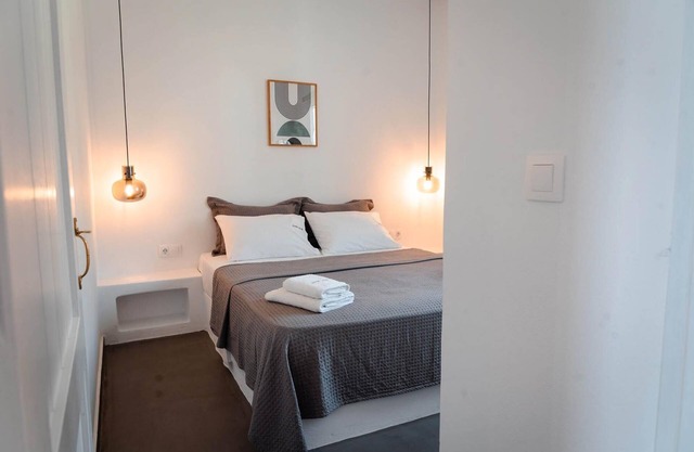 Two Bedroom Apartment by Living Blue Tinos
