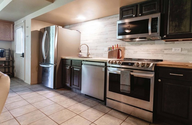 Two Bedroom Apartment at Lakefront Resort