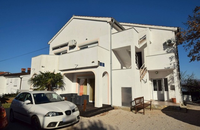 Appartement de deux chambres avec le balcon Vantacici, Krk (A-22765-a)