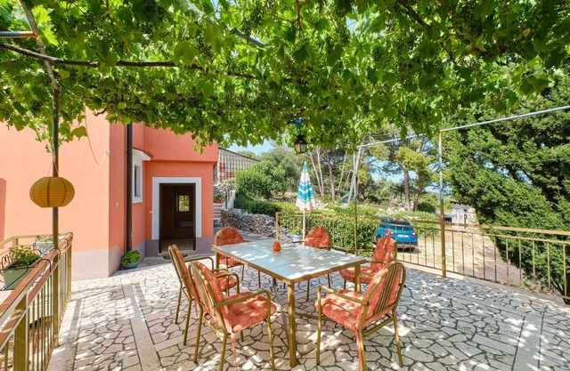 Appartement de deux chambres avec la terrasse Cunski, Losinj (A-7867-b)