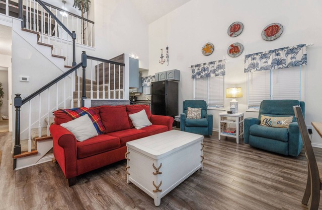 Two-bedroom Bayside Condo