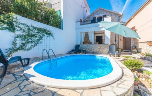 Two-Bedroom Holiday Home In Benkovac