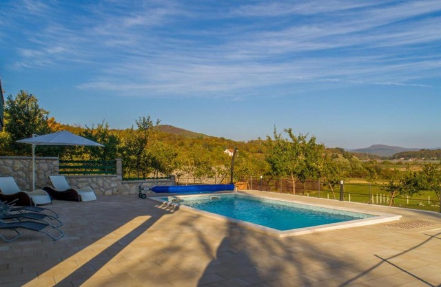 Two-Bedroom Holiday Home In Otocac