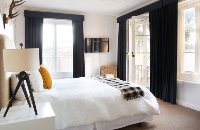 Two Bedroom Residence at Palihouse Santa Monica, Full Kitchen!