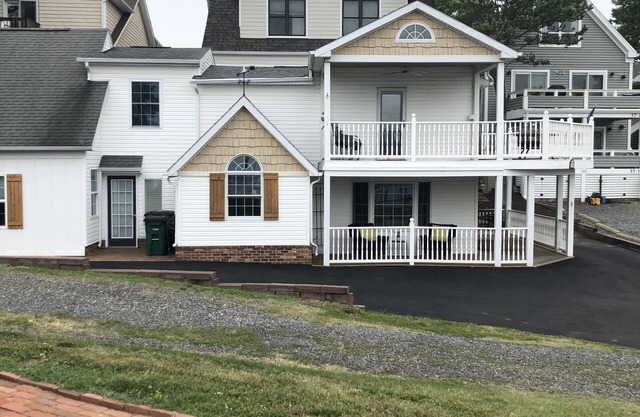 Two bedroom home on charming Solomons Island