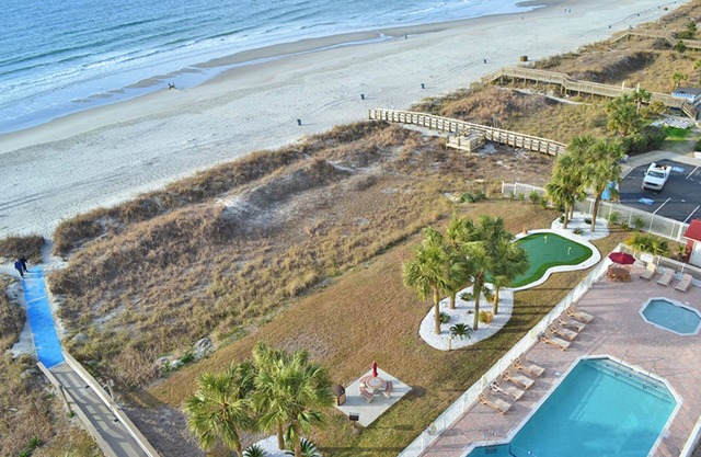 Two Bedroom, Ocean Front, Luxury Condo, North Myrtle Beach 3211162