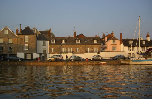 Cottage deux chambres au bord de l'eau avec balcon et vue magnifique sur l'estuaire