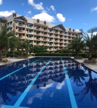 Two Bedroom with Balcony 70sqm -Pasig