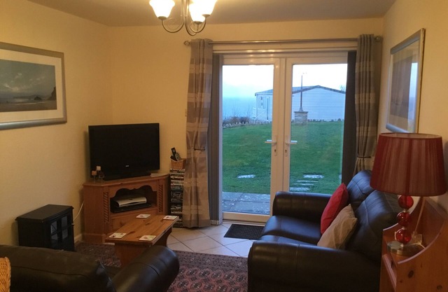Deux Bedroomed Bungalow à Cove Holiday Park