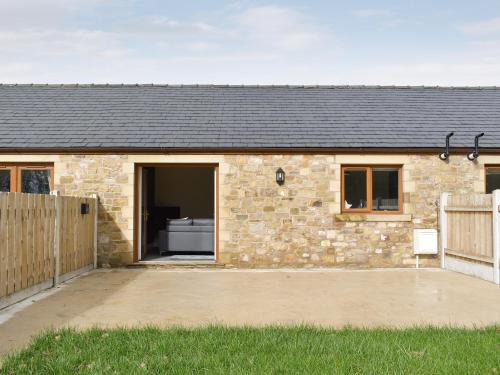 Two Dorchester Drive - Uk32036