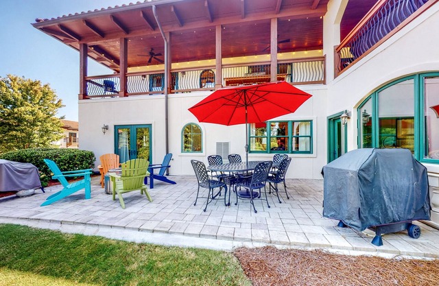 Two Lake Oconee Villas with Fairway Views, Grill, Firepit & Alfresco Dining