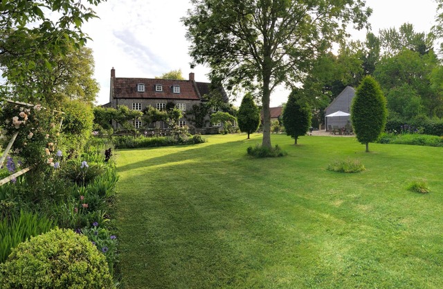 Two luxurious cottages to rent ideal for group of friends or family