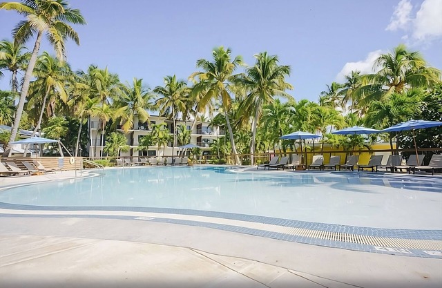 Two Spacious 1BR Suites w/ Scenic Pool View | Breathtaking Resort | Free Parking