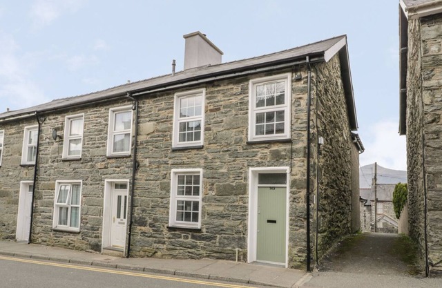 Ty Arthur, BLAENAU FFESTINIOG