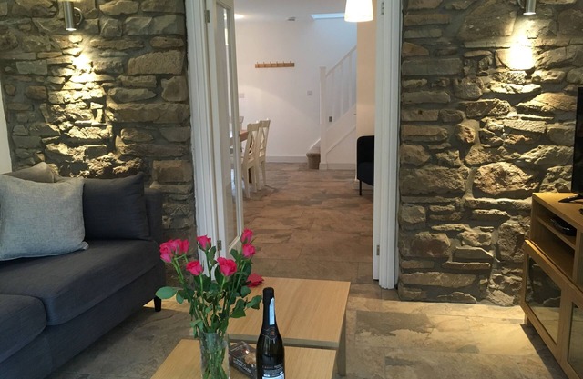 Ty Glo Cottage BreconBeacons vues rurales. 2 chambres 2 salles de bains 5 couchages Wifi