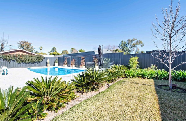 Tyelunga - Pool Retreat, Ultimate Entertainer