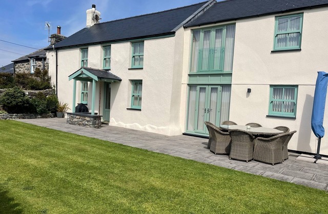 Tyn Y Buarth, DYFFRYN ARDUDWY