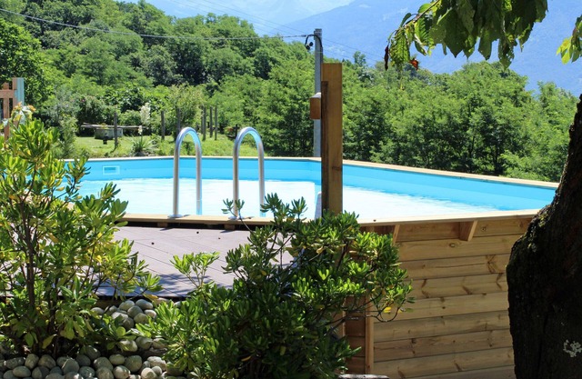 Rustico typique avec jardin et vue magnifique sur le lac de Côme et la piscine