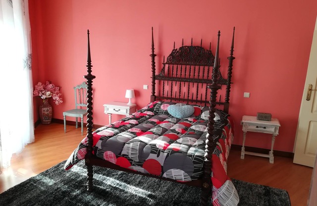 Typologie de logements T3, composé d'une cuisine, 2 salons, 3 chambres, 1 salle de bain