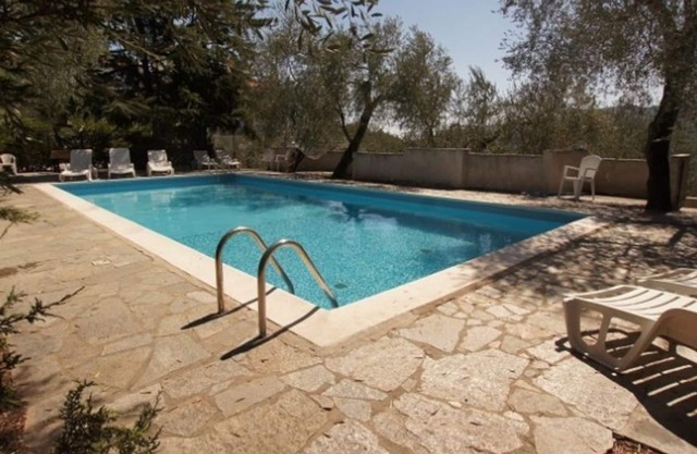 U Rundo Mimosa. Piscine - ouverte à partir du 15/05 Terrasse Petit jardin Internet.